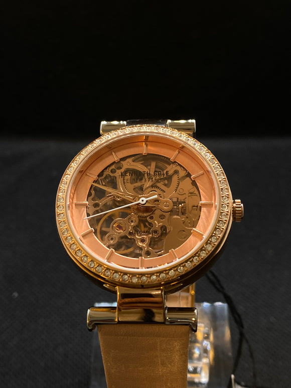 Ladies Mechanical watch with Skeleton dial in Rose Gold color.